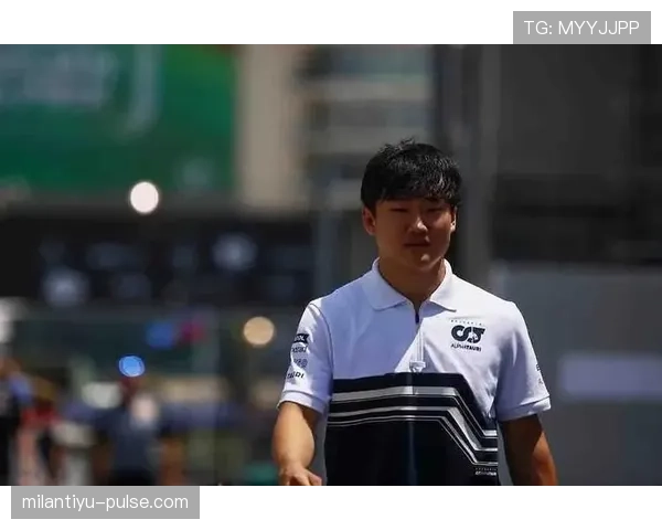 草率犯规真的都该吃黄牌吗？判罚尺度背后的规则解析